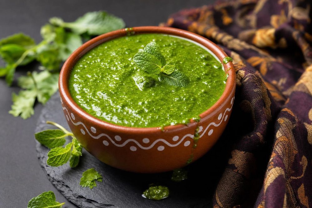 Mint & Coriander Chutney, plated and ready to serve